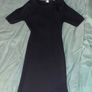 Black Sheath Dress with 3/4 Raglan Sleeves for Cocktail